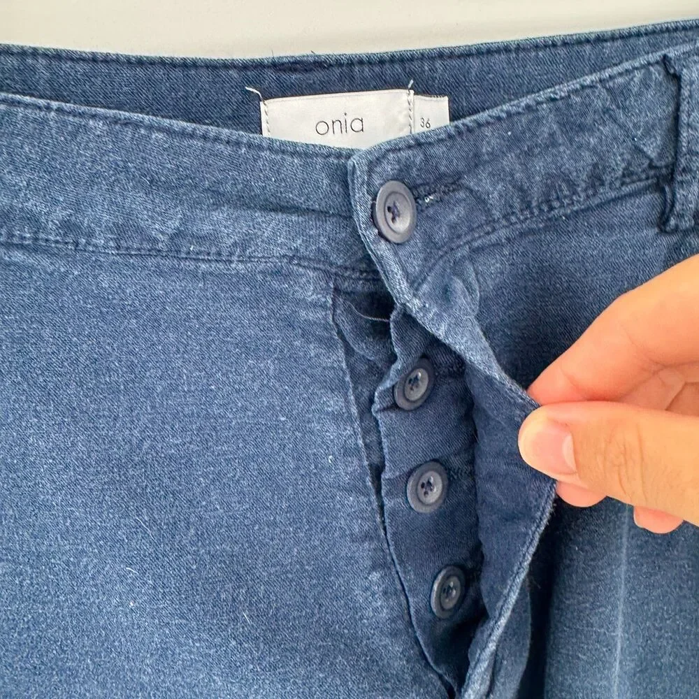 ONIA Navy Blue Linen Blend Soft Lightweight Casual Shorts Size 38